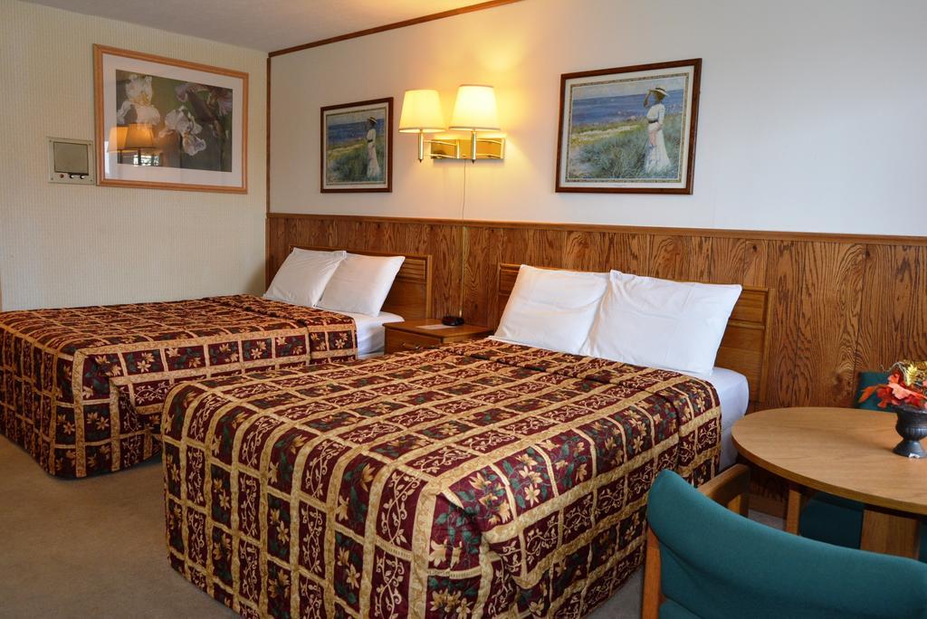 Viking Motel Lindsborg Zimmer foto