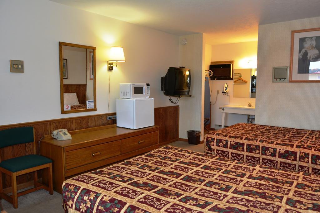 Viking Motel Lindsborg Zimmer foto